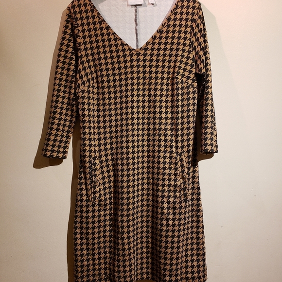 New York & Company Brown Houndtooth Dresses  - Picture 7 of 13